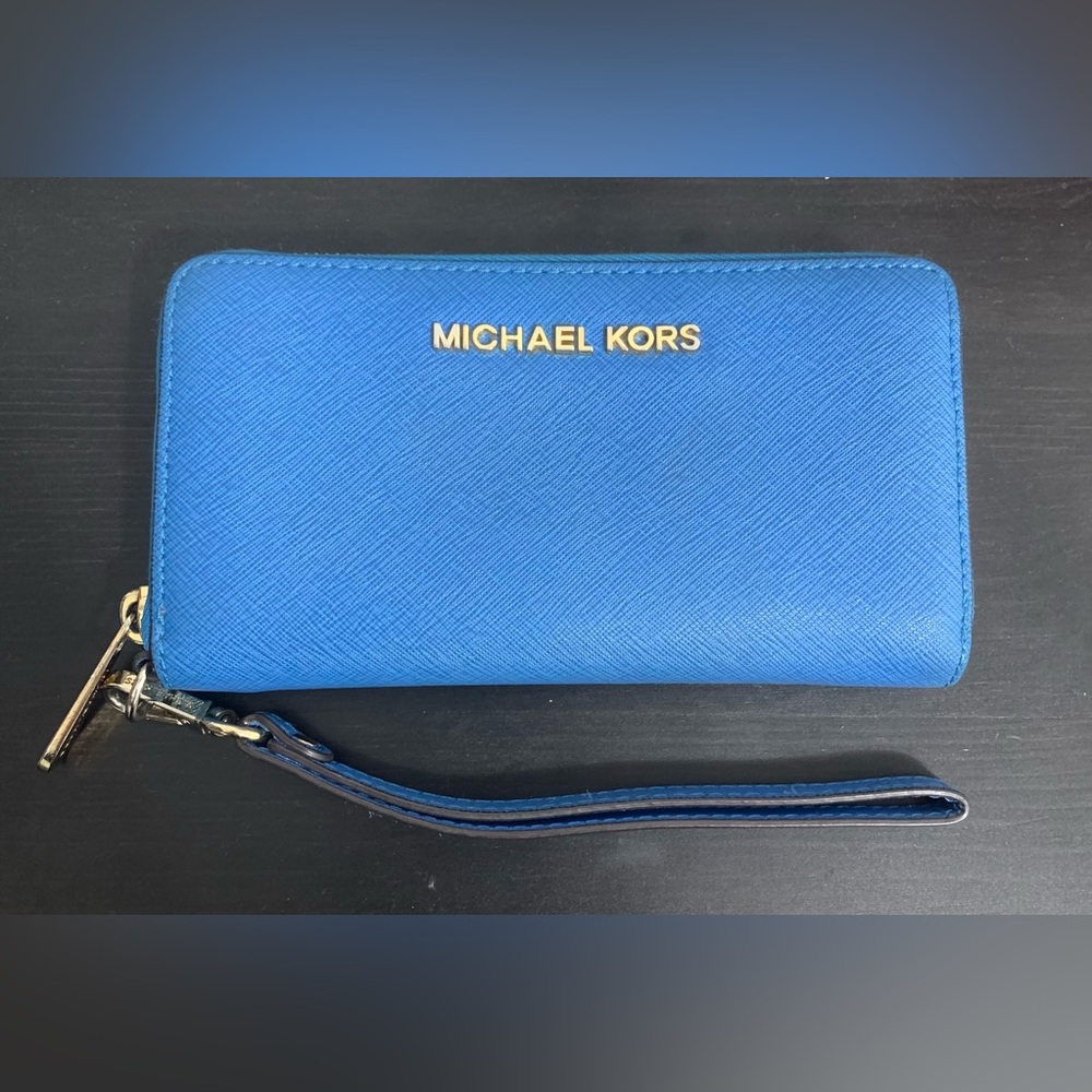 Michael Kors Vibrant Blue Wristlet Wallet